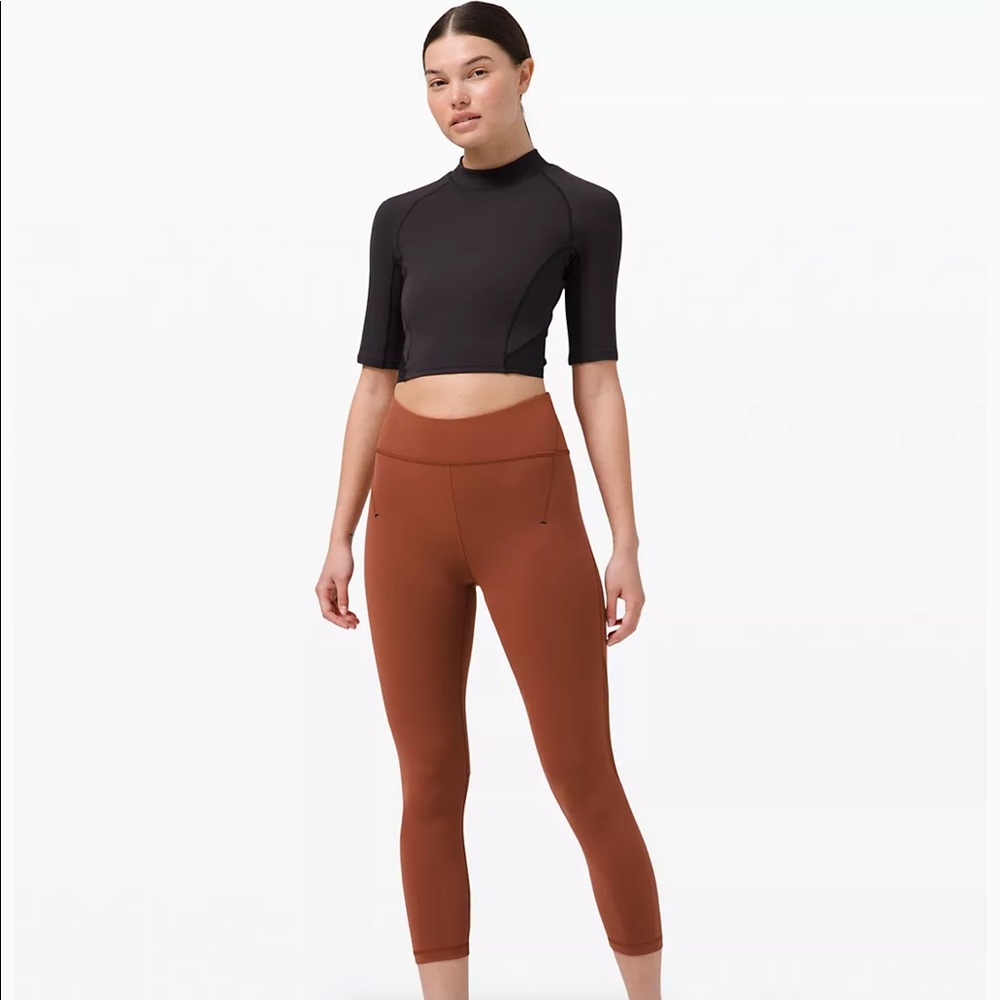 Lululemon Everlux Mesh High-Rise Crop 23"